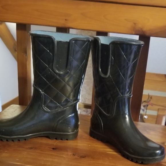 Sperry Rain Boots - Picture 5 of 6